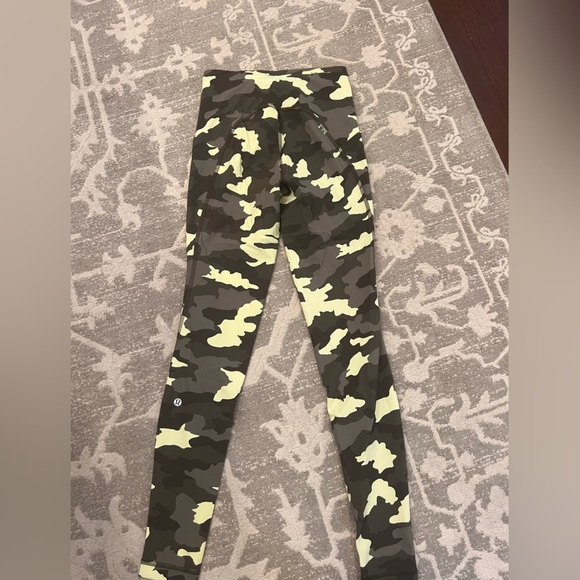 Lululemon Swift Speed High-Rise Tight - Picture 4 of 7